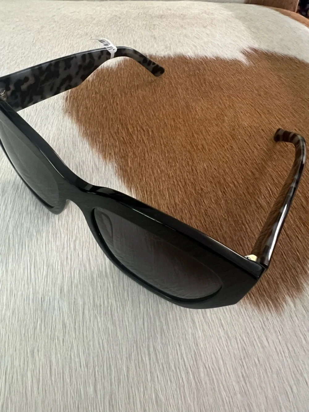 Z Supply Incognito  Black Cat-Eye Sunglasses with Tortoiseshell Temples NWT